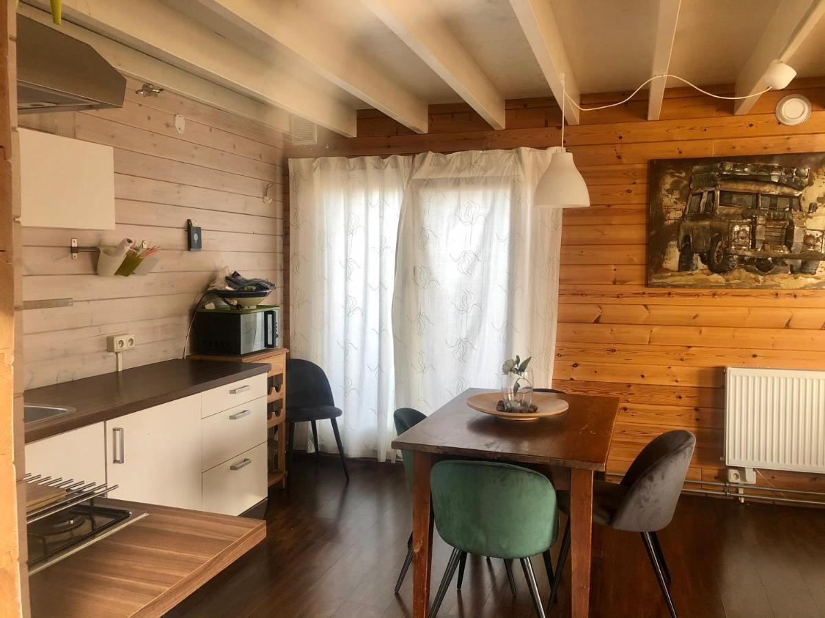 Thuiskomen, Genieten Aan Het Water Maaseik Bagian luar foto